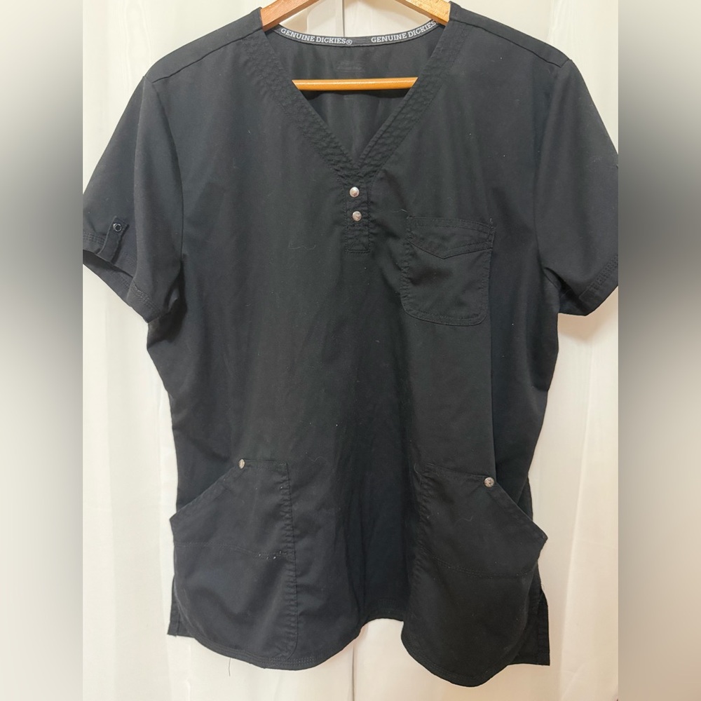 Dickies Women’s Scrub Top-Black- XL